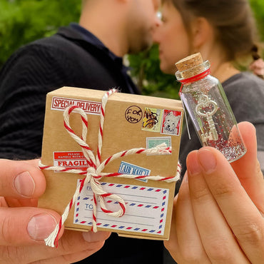 Anniversary Gift for Her & Him Romantic Present for Boyfriend