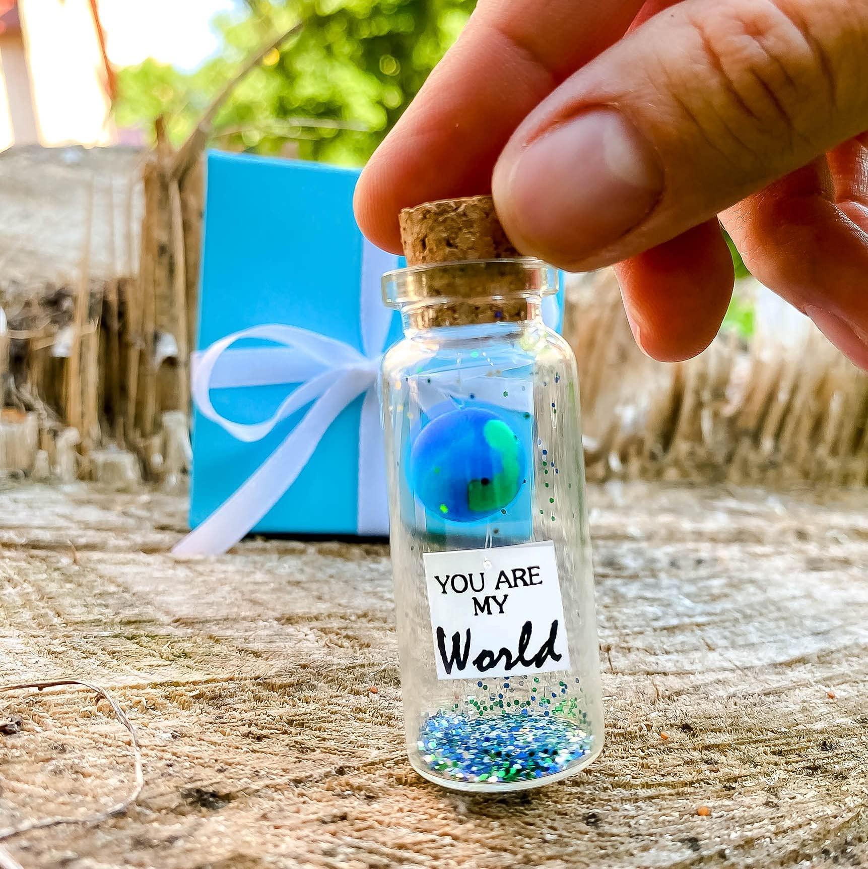 Cute Girlfriend and Boyfriend Gifts   Personalized Anniversary Present