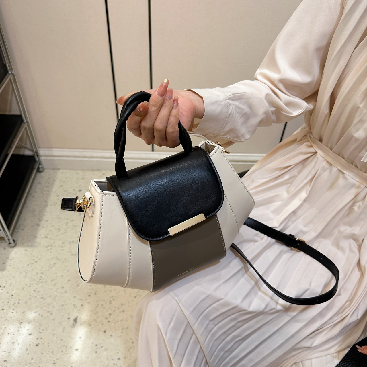 Women Fashion Hand Bags