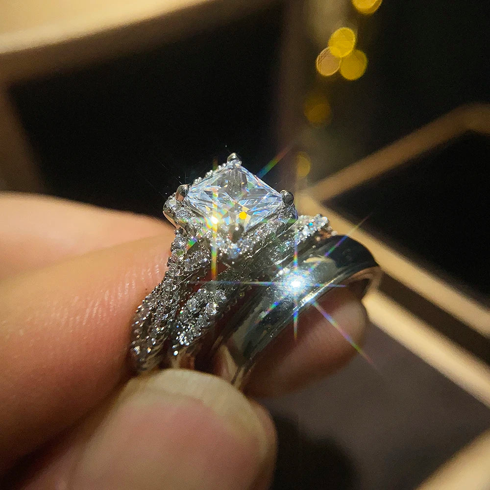 Huitan Luxury Princess Cut Cubic Zircon Bridal Marriage Set Rings