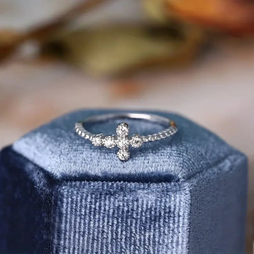 Huitan Chic Cross Finger Ring for Women Dazzling Samll Cubic Zirconia