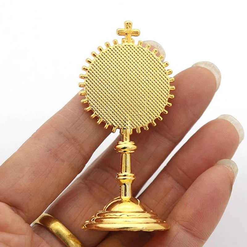 Catholic Christian Communion Statue Gold Jesus Hominum Salvator Home