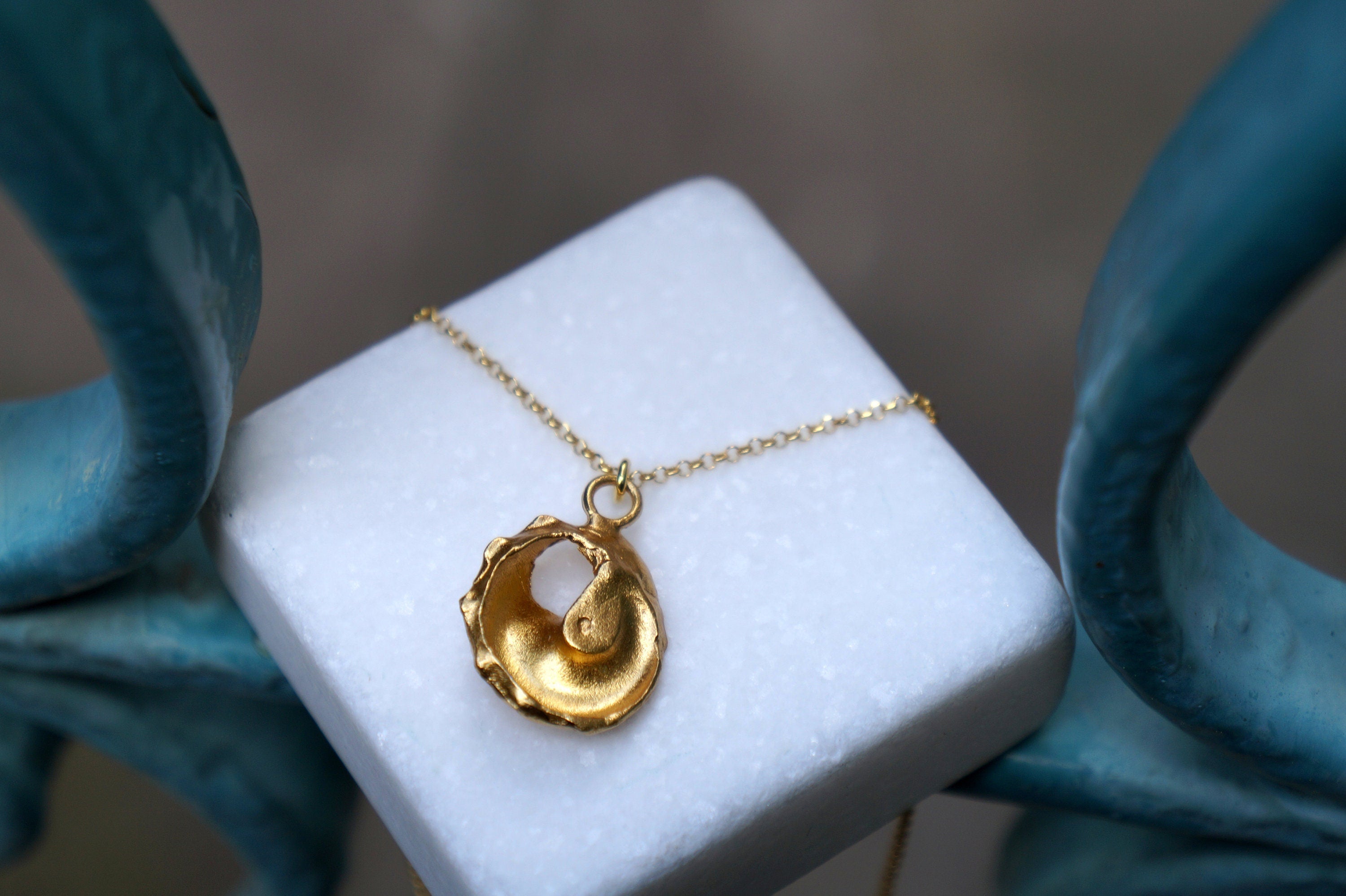 Solid Gold Sea Shell Pendant - 14K Gold Necklace for Women | Handmade